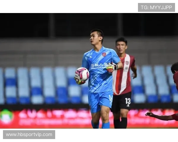 成都篮球队在邀请赛中以89分稳居积分榜首位引发关注